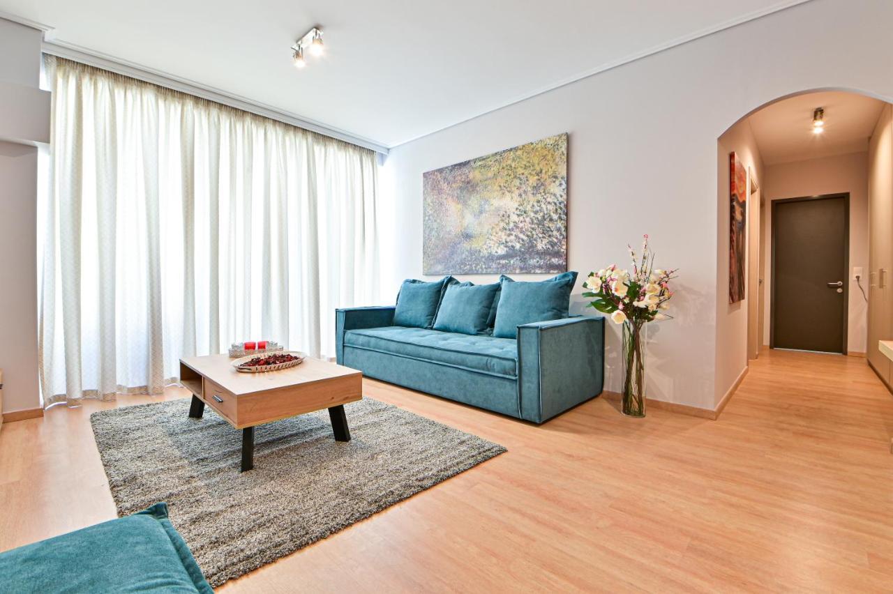 Modern Flat In The Heart Of Port Of Piraeus Apartman Kültér fotó