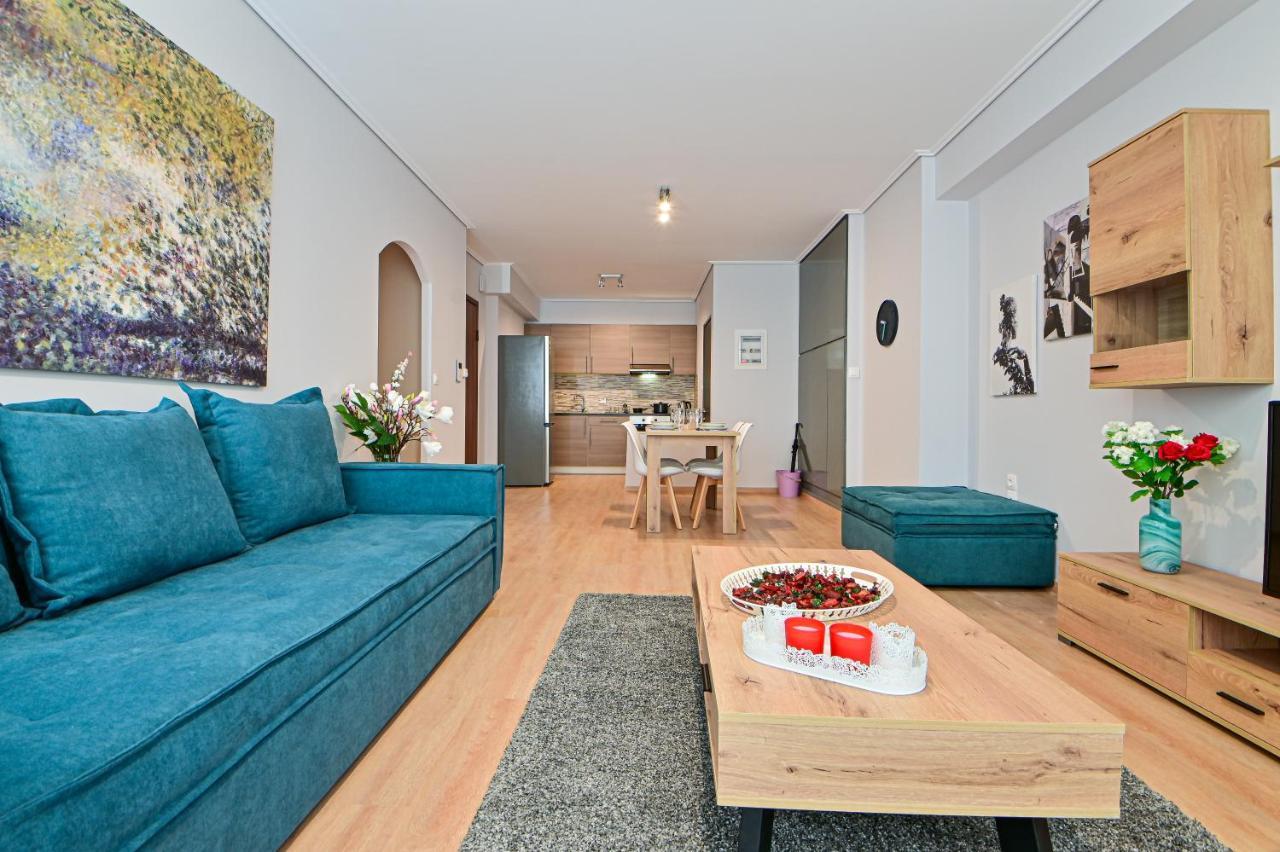 Modern Flat In The Heart Of Port Of Piraeus Apartman Kültér fotó